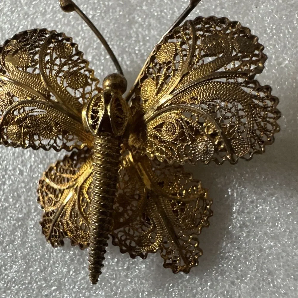 Antique Filigree Gold Tone 1.5” Butterfly Brooch